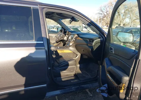 2016 GMC Yukon Denali z USA, uszkodzony, nr VIN 1GKS2CKJ1GR456240